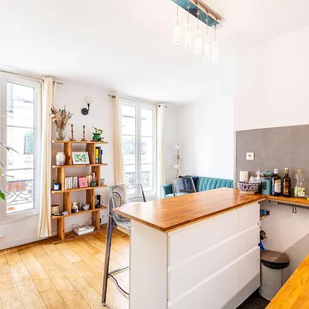 Апартаменты Guestready - Chicness Near Parc Clichy-batignolles Париж