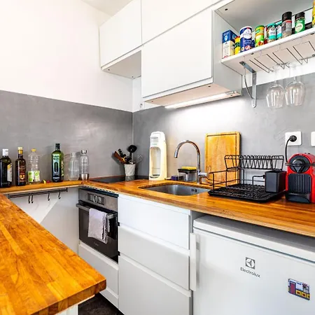 Guestready - Chicness Near Parc Clichy-batignolles * Париж